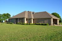 Farm and Ranch in Smith County, Texas