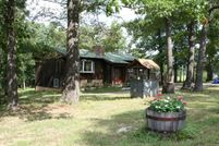 Farm and Ranch in Howell County, Missouri