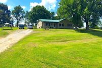 House in Fulton County, Arkansas