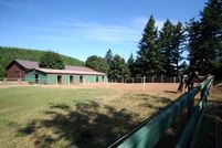 Farm and Ranch in Yamhill County, Oregon