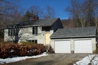 Farm and Ranch in Hillsborough County, New Hampshire