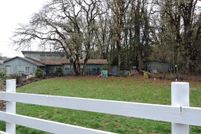 House in Linn County, Oregon