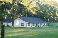 Farm and Ranch in Cherokee County, Texas