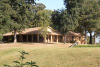 Farm and Ranch in Henderson County, Texas