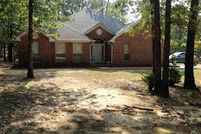 House in Titus County, Texas