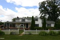 Farm and Ranch in Stephenson County, Illinois