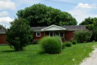 House in Larue County, Kentucky