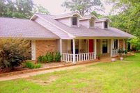 Farm and Ranch in Smith County, Texas