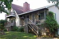 House in Pike County, Missouri