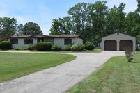 House in Mathews County, Virginia