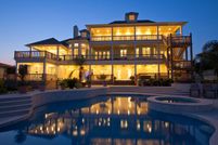 Oceanfront Property in Galveston County, Texas