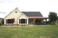 Farm and Ranch in Henderson County, Texas