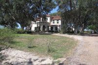 Farm and Ranch in Victoria County, Texas
