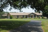 Farm and Ranch in Allen County, Kentucky