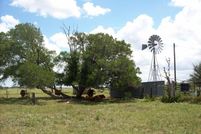 Farm and Ranch in Victoria County, Texas