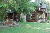 Farm and Ranch in Caldwell County, Missouri
