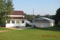 Farm and Ranch in Cedar County, Iowa