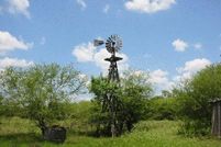 Land in Dewitt County, Texas