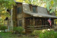 Farm and Ranch in Prince Edward County, Virginia