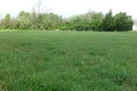 Farm and Ranch in Williamson County, Illinois