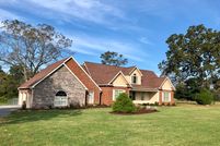 House in Lincoln County, North Carolina
