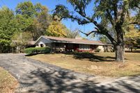 Farm and Ranch in Howell County, Missouri