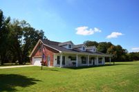 Farm and Ranch in Henderson County, Texas
