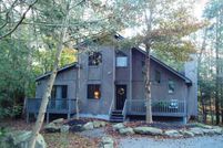 Land in Wayne County, Pennsylvania