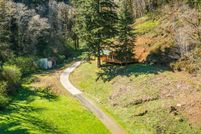 Farm and Ranch in Lincoln County, Oregon