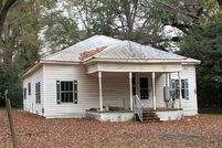 House in Shelby County, Texas