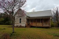 House in Jasper County, Georgia