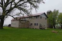 House in Linn County, Iowa