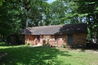 House in Calcasieu Parish, Louisiana