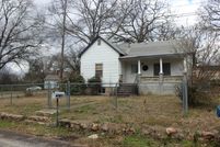 House in Calhoun County, Alabama