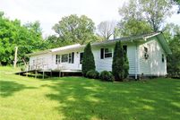 House in Franklin County, Illinois