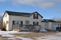 House in Barnes County, North Dakota