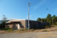 House in Le Flore County, Oklahoma