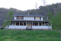House in Floyd County, Kentucky