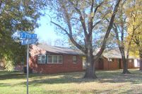 House in Crawford County, Kansas