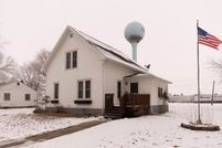 Land in Grundy County, Iowa