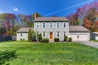 House in Worcester County, Massachusetts