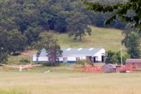 Land in Le Flore County, Oklahoma