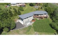 House in Skamania County, Washington