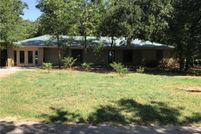 House in McClain County, Oklahoma