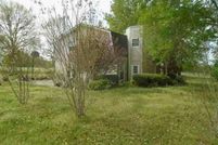 House in Lawrence County, Mississippi