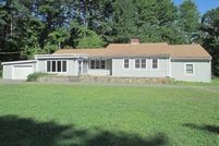 House in Bristol County, Massachusetts