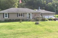 House in Hancock County, Illinois