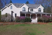 House in Worcester County, Massachusetts