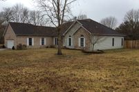 Land in Jefferson County, Illinois