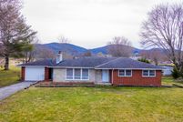 House in Johnson County, Tennessee